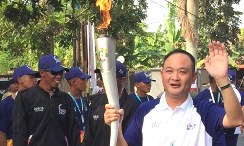 助力18届亚运会, 博鱼(中国)官方网站董事长赵密升在印尼传递亚运圣火!